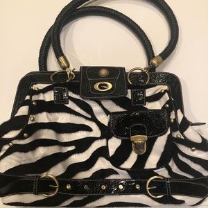 MAKE ME AN OFFER - Zebra Print Handbag